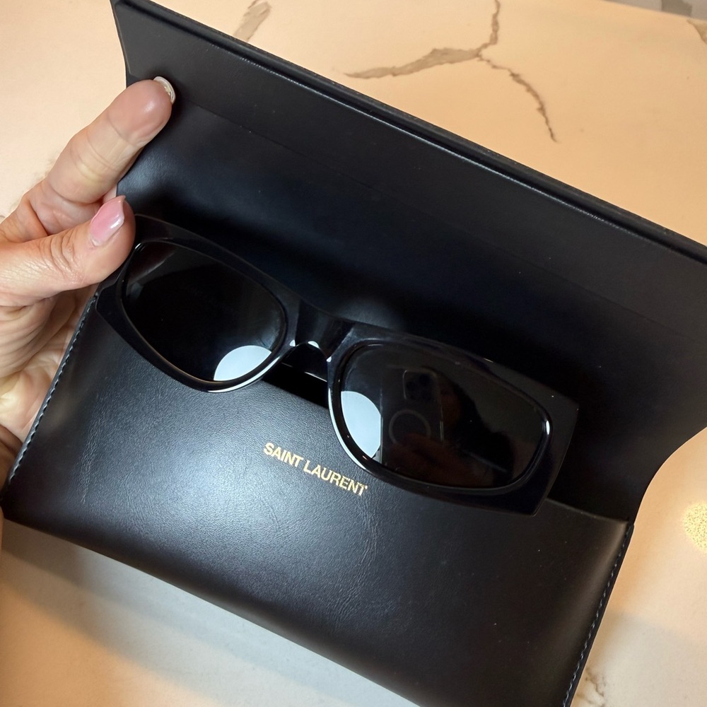 Saint Laurent Rectangular Acetate Sunglasses with gold hardware - Picture 10 of 14